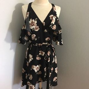 NWT J.O.A cold shoulder floral dress